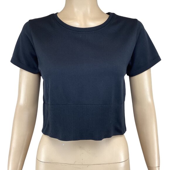 Offline By Aerie Black Crop Top Size Large Stretch Short SLeeve‎ - Picture 1 of 6